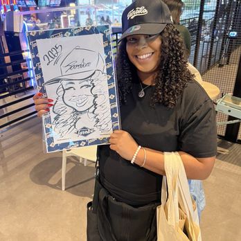 Taroko Sports - Came back with the kiddos & got my portrait drawn Awesome Artist - Sports Bars Near Me - Katy, Texas Taroko Sports - Came back with the kiddos & got my portrait drawn Awesome Artist - Sports Bars Near Me - Katy, Texas