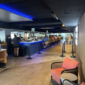Waterfront - Great setting - Lounges Near Me - Stuart, Florida