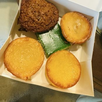 Bake & Che - Assorted: starting from top left: Palm sugar, Cassava, Pandan Layers, Mung Bean and Taro - Desserts Near Me - Westminster, California
