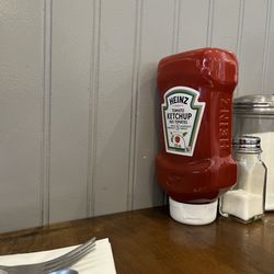 The Lighthouse Restaurant - Ketchup