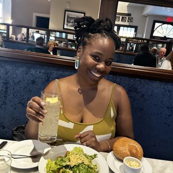 Dock's Oyster House - Wildflower mocktail - Seafood Near Me - Atlantic City, New Jersey
