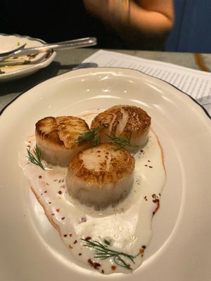 The Pearl Room by null