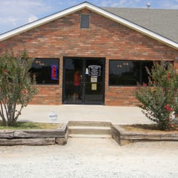 Chuckwagon Bar-B-Que & Grill - Front of Chuckwagon BBQ
