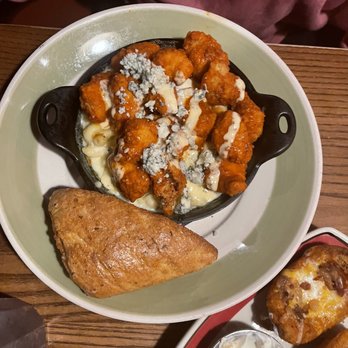 99 Restaurants - American Near Me - Pittsfield, Massachusetts