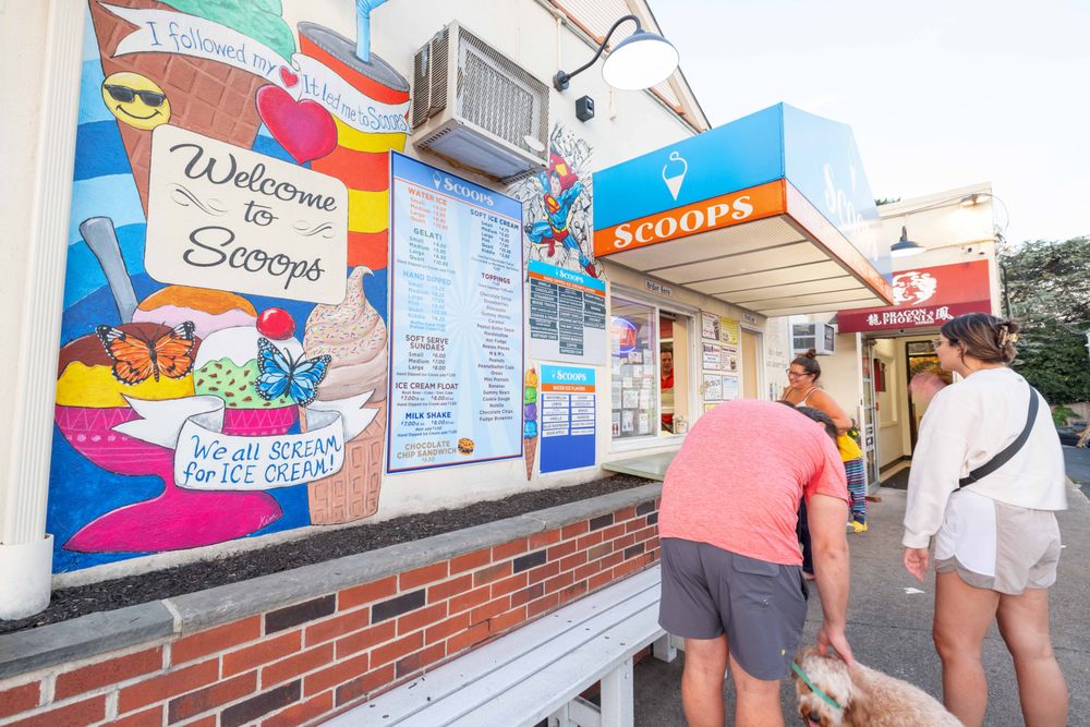 SCOOPS Updated September 2024 44 Photos & 88 Reviews 515 Fayette