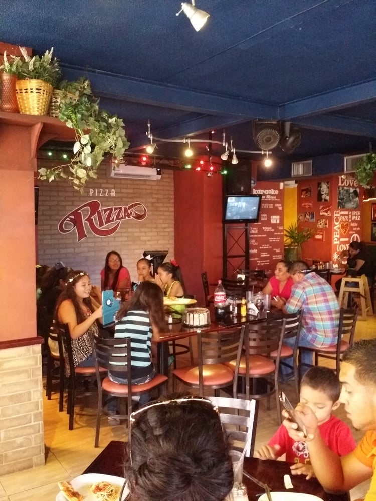 PIZZA RIZZA - Updated January 2025 - Blvd. Benito Juárez 1202 ...