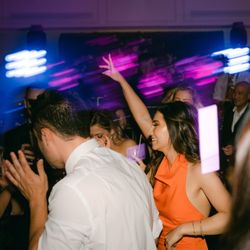 Sounds Elevated - Packed Dance Floor Magic with Sounds Elevated DJs in The Bay Area