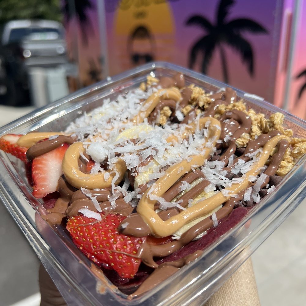 Bang'n Bowls - High Tide Hottie. Strawberry, banana, PB, Nutella, and more. 10 out of 10. - Acai Bowls Near Me - Crestview, Florida