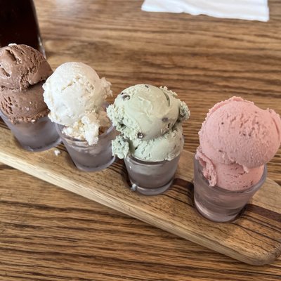 Zander's Woodfired Pizza by null