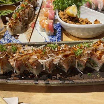 Zaoh Restaurant - Double Hamachi Roll - Sushi Bars Near Me - San Francisco, California Zaoh Restaurant - Double Hamachi Roll - Sushi Bars Near Me - San Francisco, California