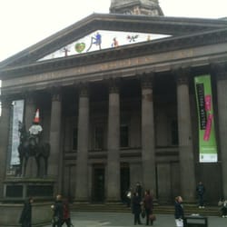 First Greater Glasgow - Looking west from the bus stop Gallery of Modern Art
