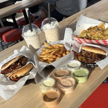 Krunch Burger - Burgers Near Me - La Mirada, California