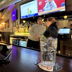 Six Points Pub - Tequila soda