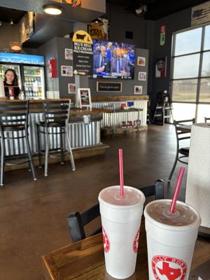 Billy Bob's Burgers Bar & Grill by null