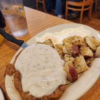 The Cockeyed Rooster - Country fried steak - Breakfast & Brunch Near Me - Smithfield, Virginia
