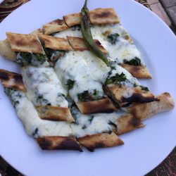 Selçuk Pidecisi - Turkish Spinach Pizza