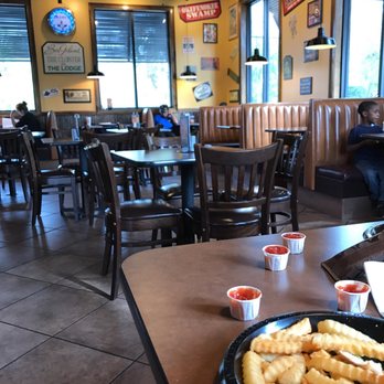 Zaxbys - Employees playing on their phones! - Fast Food Near Me - Saint Simons Island, Georgia