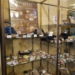 Lawrence County Museum - Minerals