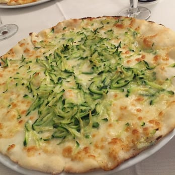 Mangiafuoco - Pizza bianca zucchine senza glutine davvero buona! - Italian Near Me - Rome, RM Mangiafuoco - Pizza bianca zucchine senza glutine davvero buona! - Italian Near Me - Rome, RM