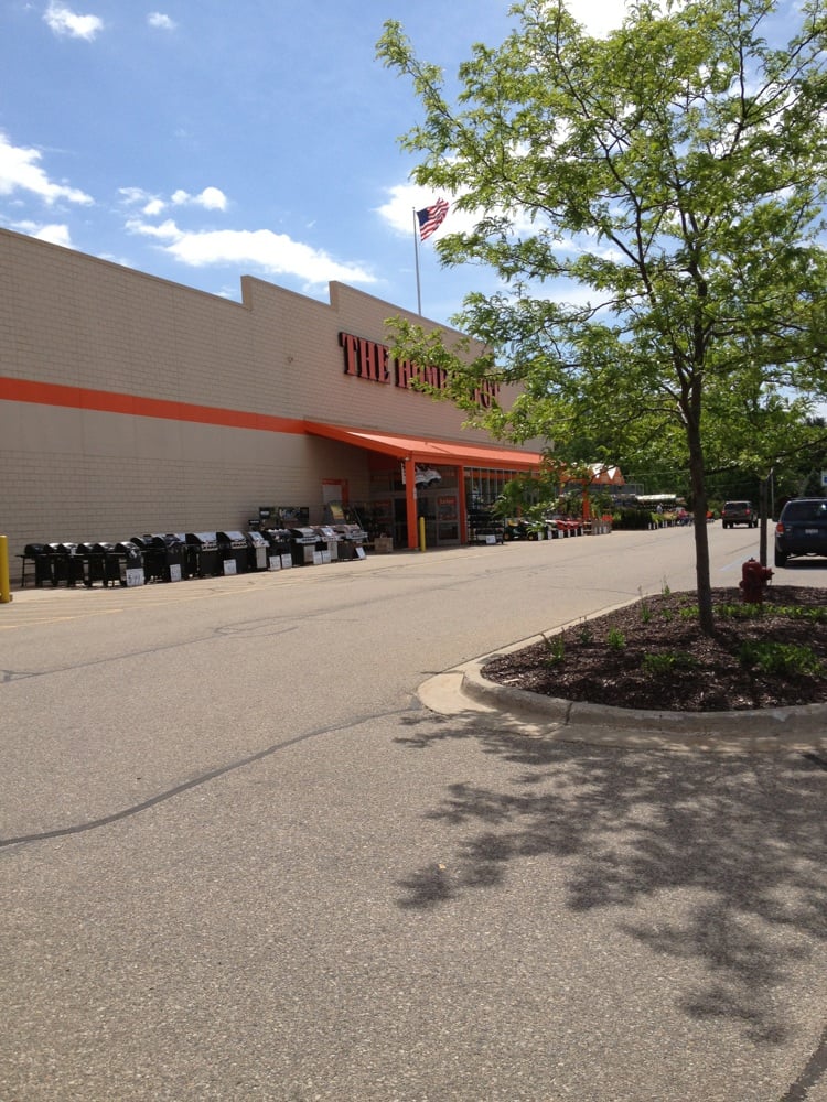 THE HOME DEPOT Updated October 2024 3865 W US 10, Ludington
