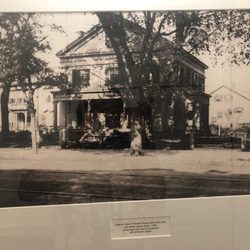Mary Prentiss Inn - Mary Prentiss Inn 1908. Photo outside of room 9.