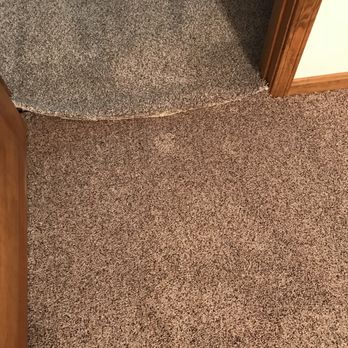 Empire Today - Both carpets are from Empire and are supposedly the same style and color.  Clearly they do not match!  But Empire will not respond/fix. - Carpet Installation Near Me