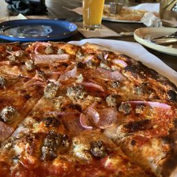 Yker Pizza