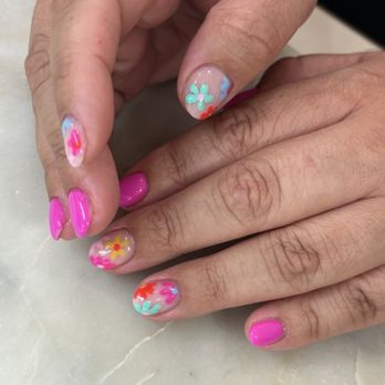 Nails by Jewelsoshiny - Nail Technicians Near Me - Livermore, California