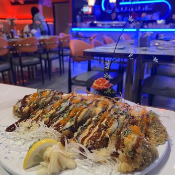 Lanzhou Ramen N Sushi - S13. *Omg Roll - Sushi Bars Near Me - Roswell, Georgia