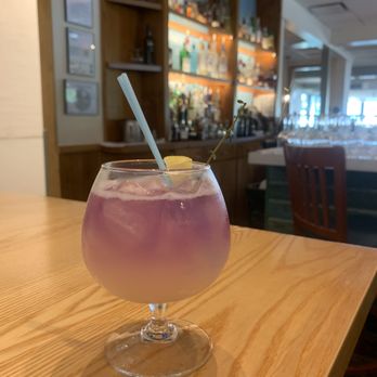 Russell's on Lake Ivanhoe - Lavender lemonade - American Near Me - Orlando, Florida