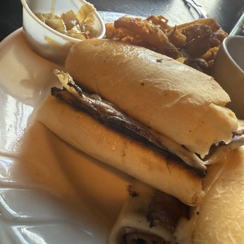 The Fox Restaurant & Brewery - French dip had almost no meat - Brewpubs Near Me - Reno, Nevada The Fox Restaurant & Brewery - French dip had almost no meat - Brewpubs Near Me - Reno, Nevada
