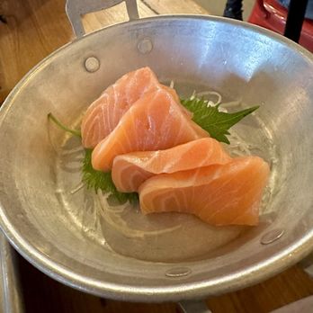 Ezze Sushi - Salmon - Sushi Bars Near Me - Glendora, California