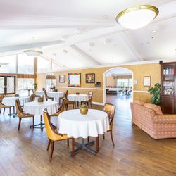 Poway Healthcare Center