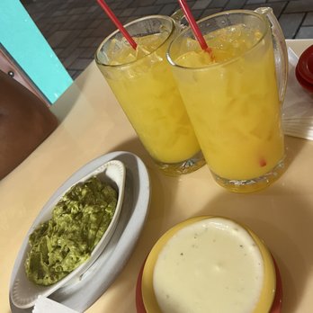 El Patron Mexican Grill - Pensacola, FL - cheese dip, guacamole, mango drinks - Mexican Near Me - Pensacola, Florida