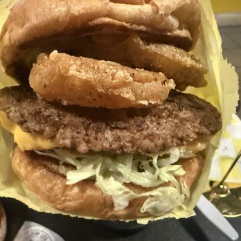 Lucky Goose Uptown - Burgers Near Me - Albuquerque, New Mexico
