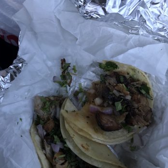 Carnitas La Piedad - Mexican Near Me - Coachella, California