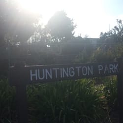 Huntington Park - Huntington Park: sign off Carlson Street