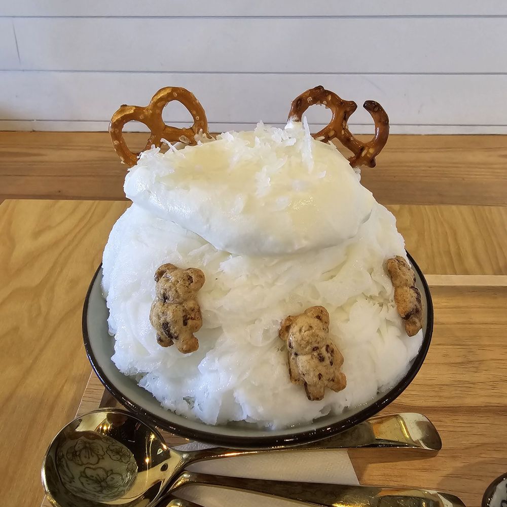 D For Dessert - Coconut shaved cream - Shaved Ice Near Me - Hollywood, Florida D For Dessert - Coconut shaved cream - Shaved Ice Near Me - Hollywood, Florida