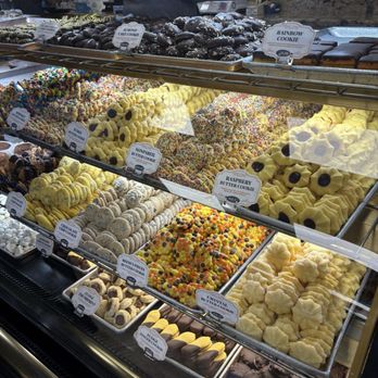 Freed's Bakery - Cookies - Bakeries Near Me - Las Vegas, Nevada Freed's Bakery - Cookies - Bakeries Near Me - Las Vegas, Nevada