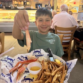 Pinchers - Favorite place for crab in town! - Seafood Near Me - Bonita Springs, Florida Pinchers - Favorite place for crab in town! - Seafood Near Me - Bonita Springs, Florida