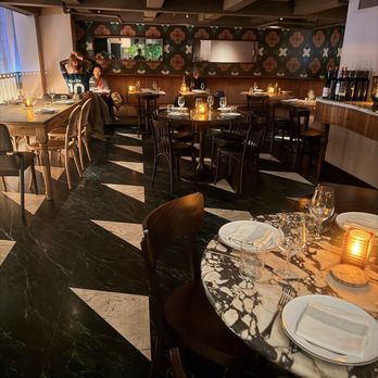 Barlume - Cocktail Bars Near Me - New York, New York