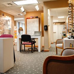 Seria Lee F Optometrist