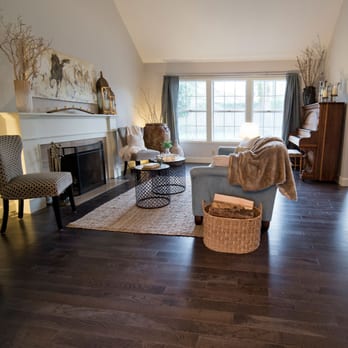 Straight Line Design and Remodeling - a living room - General Contractors Near Me - Beaverton, Oregon Straight Line Design and Remodeling - a living room - General Contractors Near Me - Beaverton, Oregon