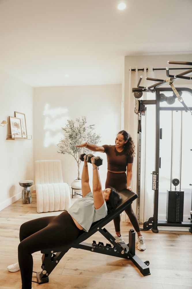 Coast Women’s Personal Training Logo