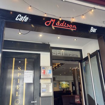 Madison - Cafes Near Me - Oldenburg, NI
