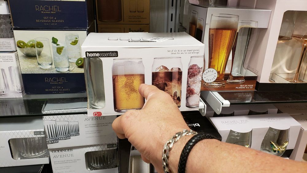 HOMEGOODS Updated September 2024 64 Photos & 27 Reviews 12610 W