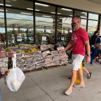 Buc-ee’s - Stuff for sale - Gas Stations Near Me - Saint Augustine, Florida