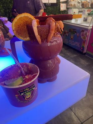 The Piña Loca Fruteria by null