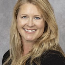 Hanson Insurance Agency - Emily Hanson, owner of Hanson Insurance Agency