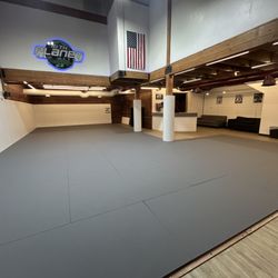 10th Planet Grass Valley